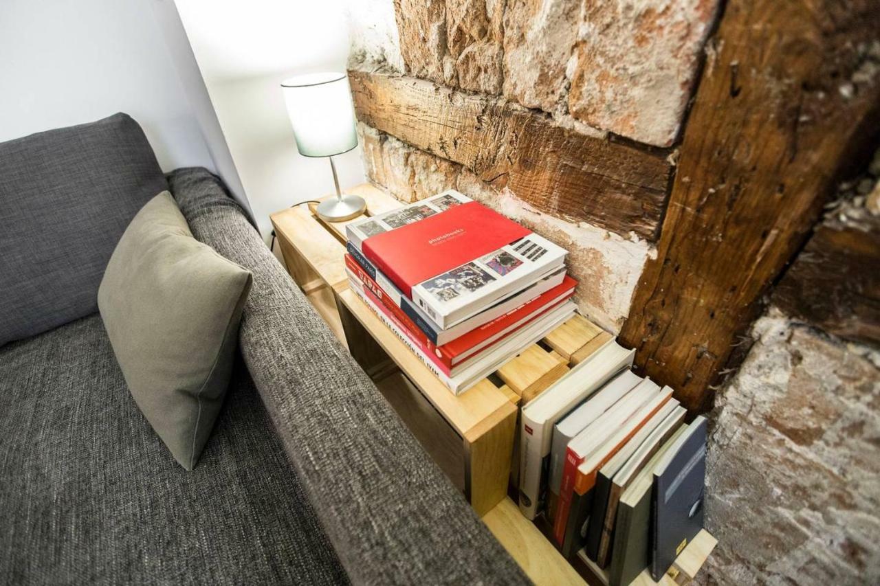 마드리드 Intimate And Artistic Flat Wifi Puerta Del Sol 아파트 외부 사진